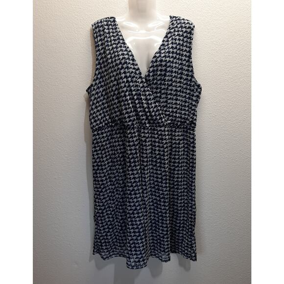 Lane Bryant Navy and Cream Design Dress l Size: 18/20 - Picture 1 of 13